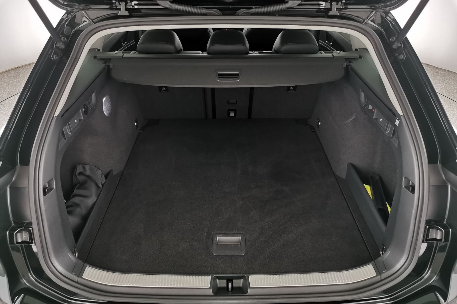 Volkswagen Passat 2.0 TDI Business IQ.DRIVE|AreaView|SH|AHK foto 6