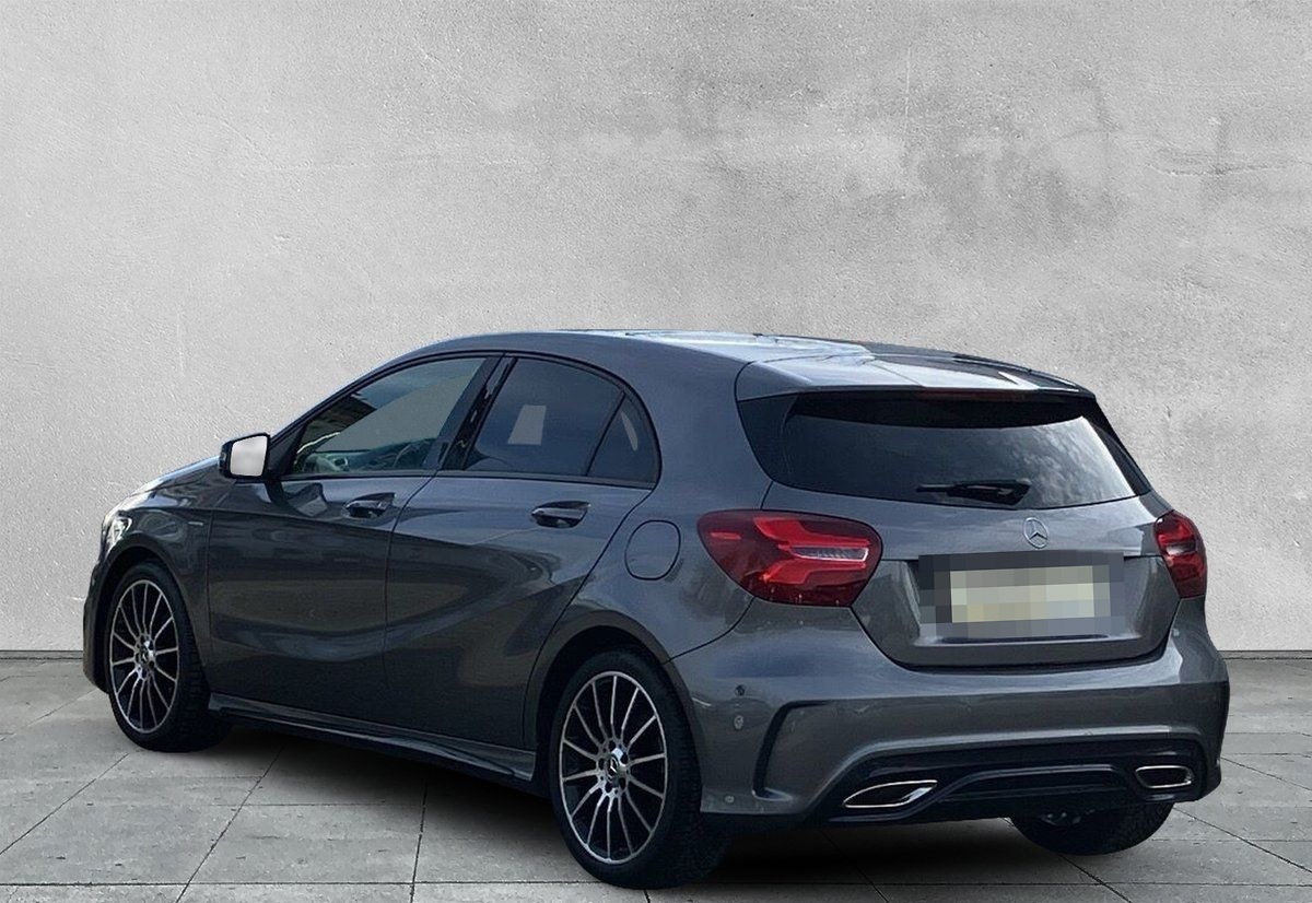 Mercedes-Benz A 180 d AMG Line KAMERA+SHZ+NAVI+PANO foto 3