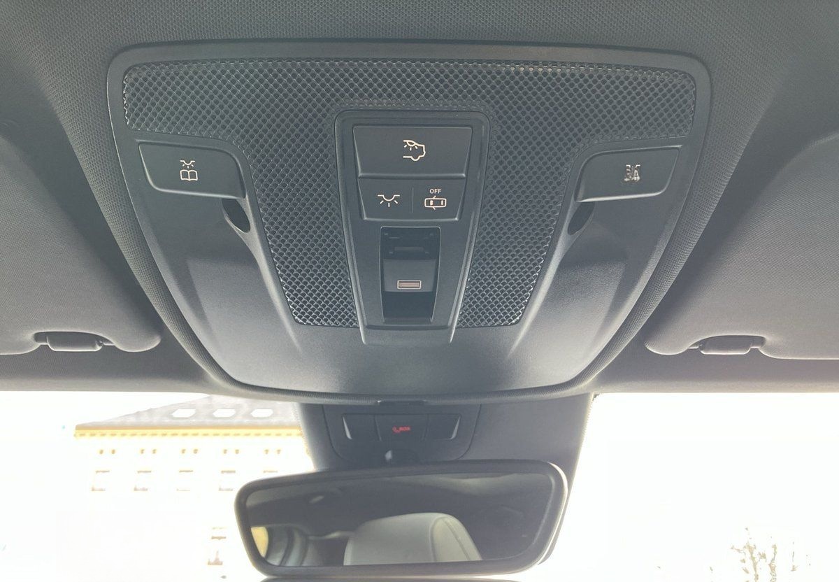 Mercedes-Benz A 180 d AMG Line KAMERA+SHZ+NAVI+PANO foto 27