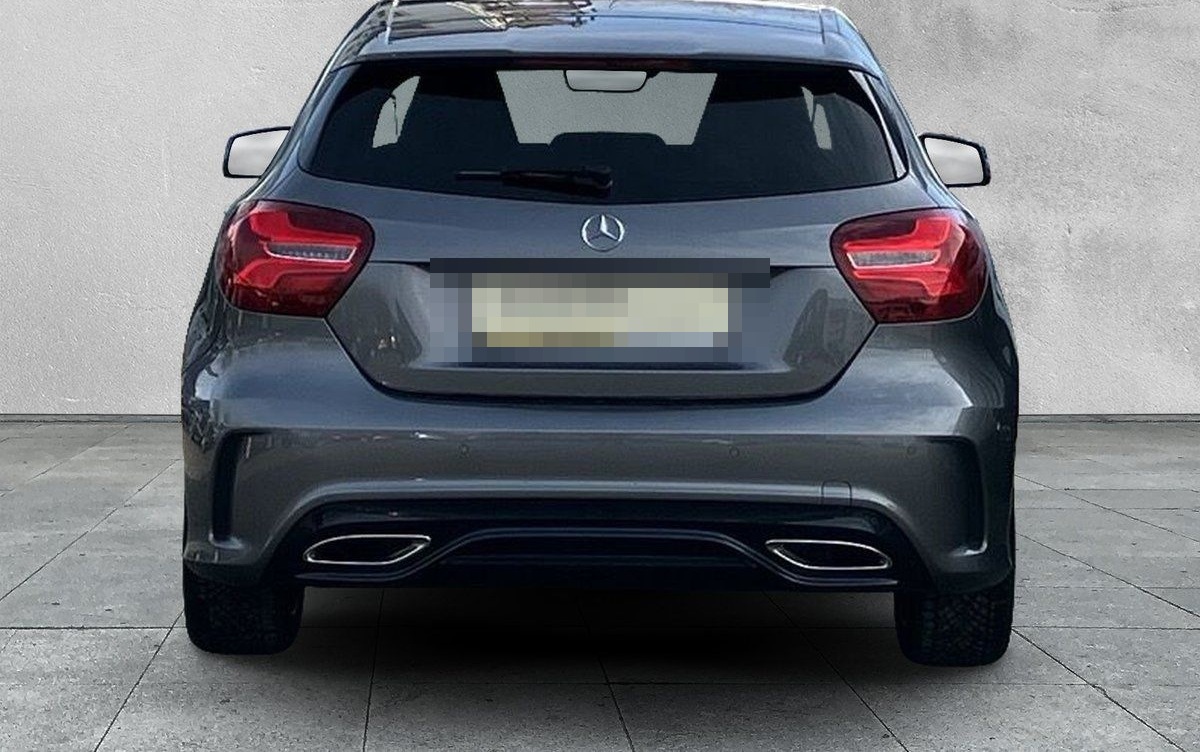 Mercedes-Benz A 180 d AMG Line KAMERA+SHZ+NAVI+PANO foto 4