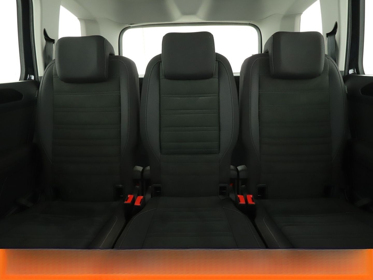Volkswagen Touran 1.4 TSI Highline BMT Aut.*NAVI*LED*PDC* foto 16