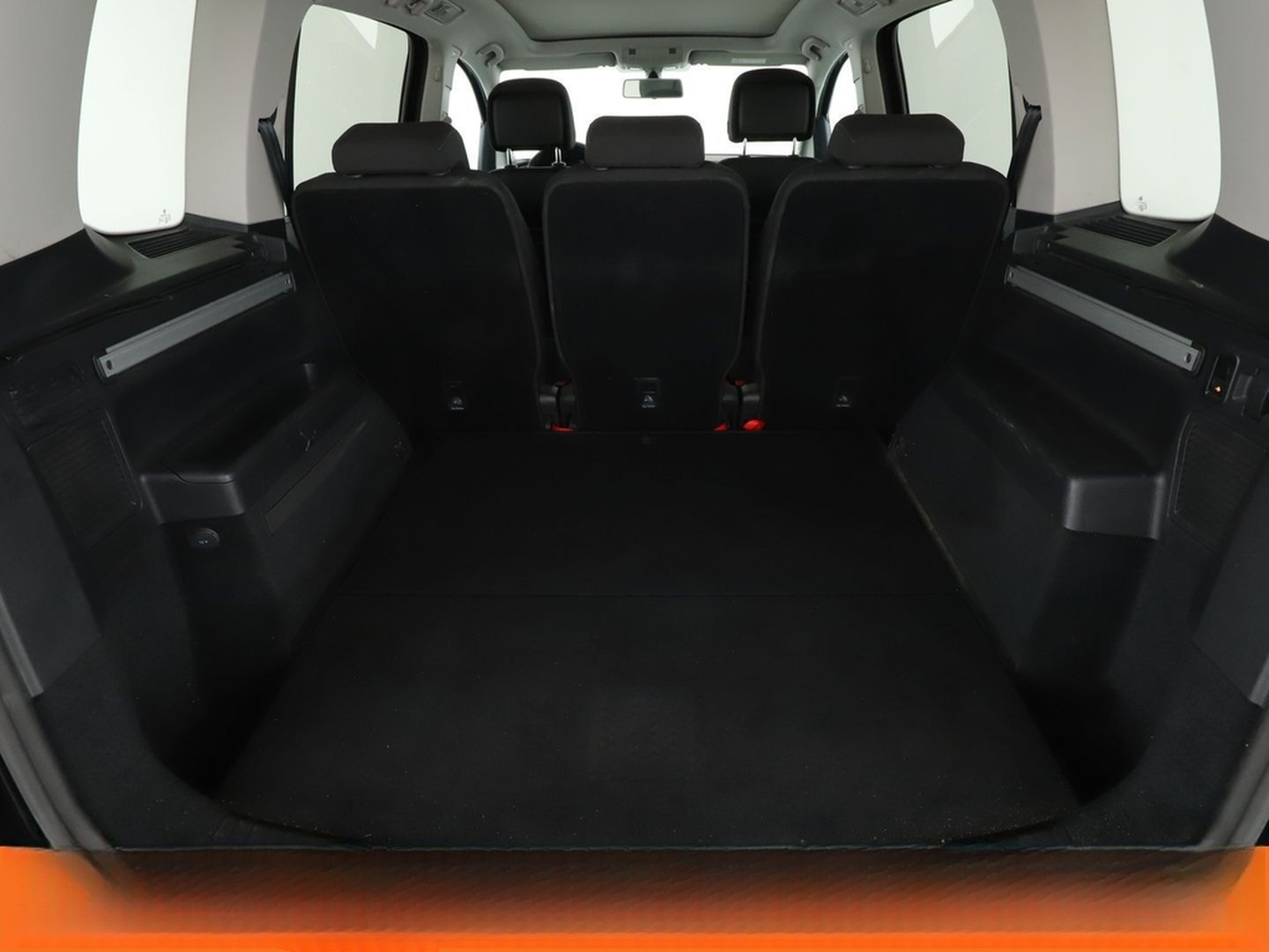 Volkswagen Touran 1.4 TSI Highline BMT Aut.*NAVI*LED*PDC* foto 18