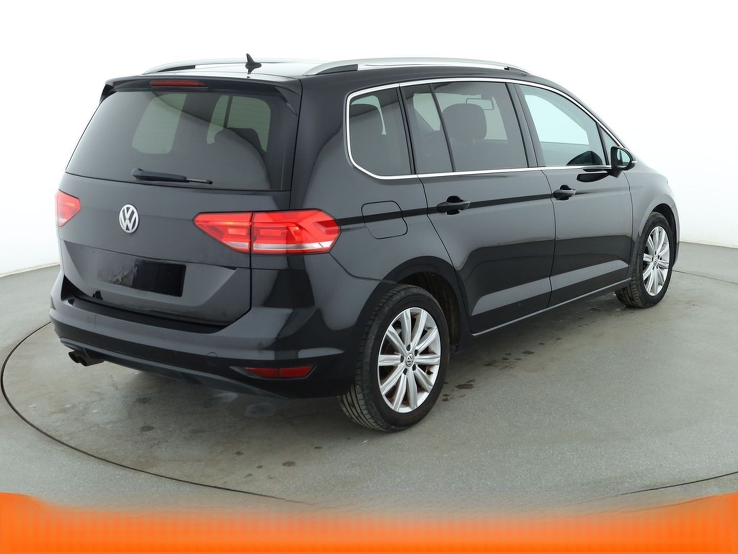 Volkswagen Touran 1.4 TSI Highline BMT Aut.*NAVI*LED*PDC* foto 6