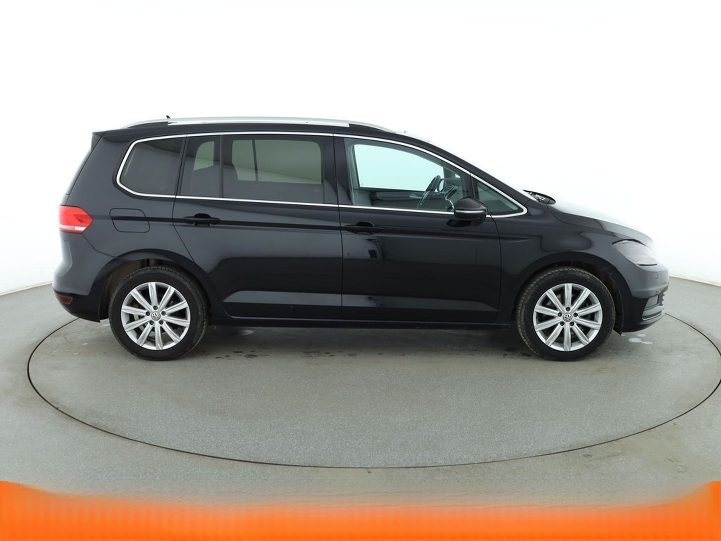Volkswagen Touran 1.4 TSI Highline BMT Aut.*NAVI*LED*PDC* foto 7