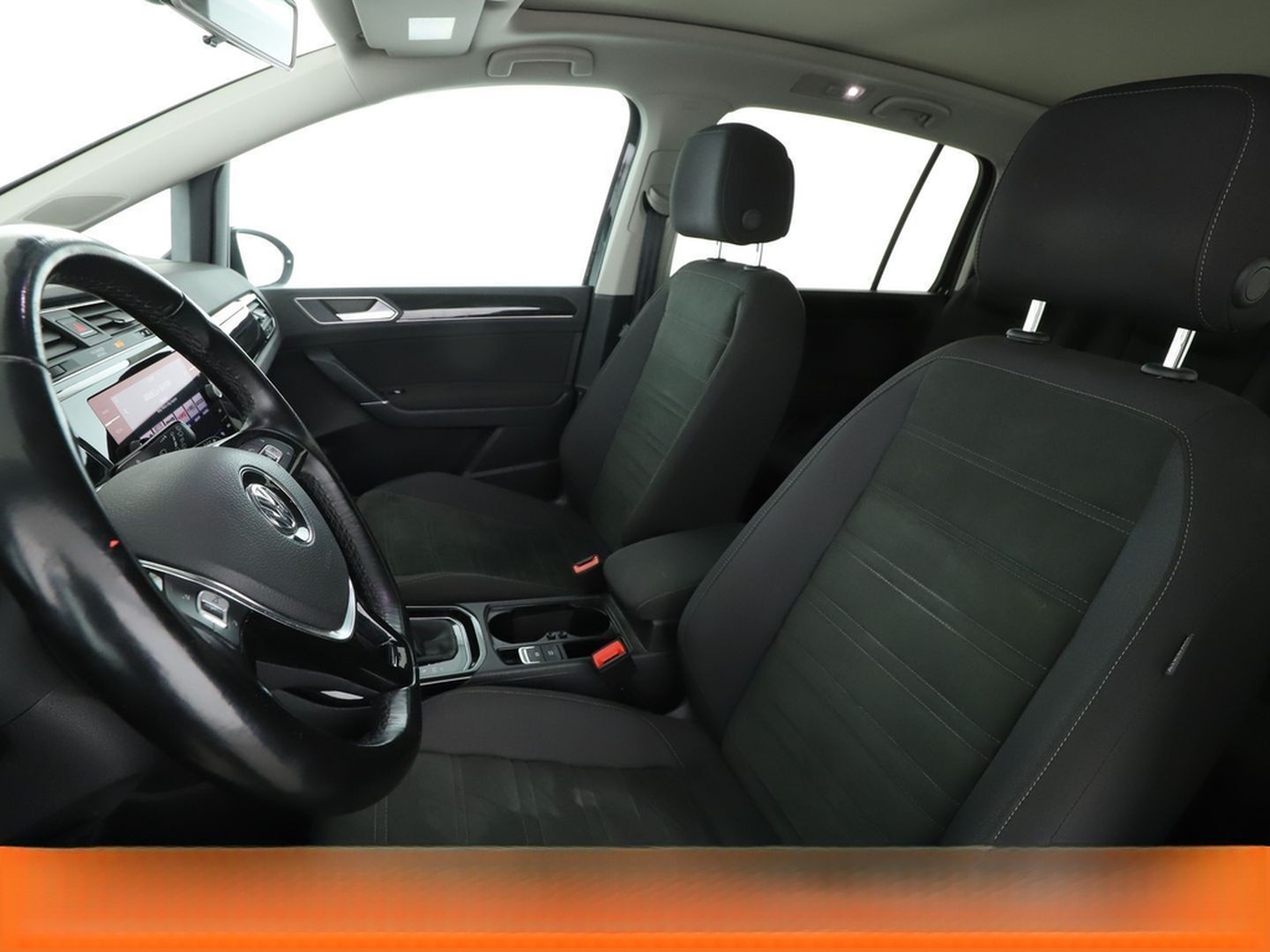 Volkswagen Touran 1.4 TSI Highline BMT Aut.*NAVI*LED*PDC* foto 10