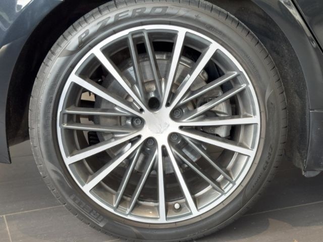 BMW 520 d Touring Luxury Line Memory+Pano+Laserlicht foto 14