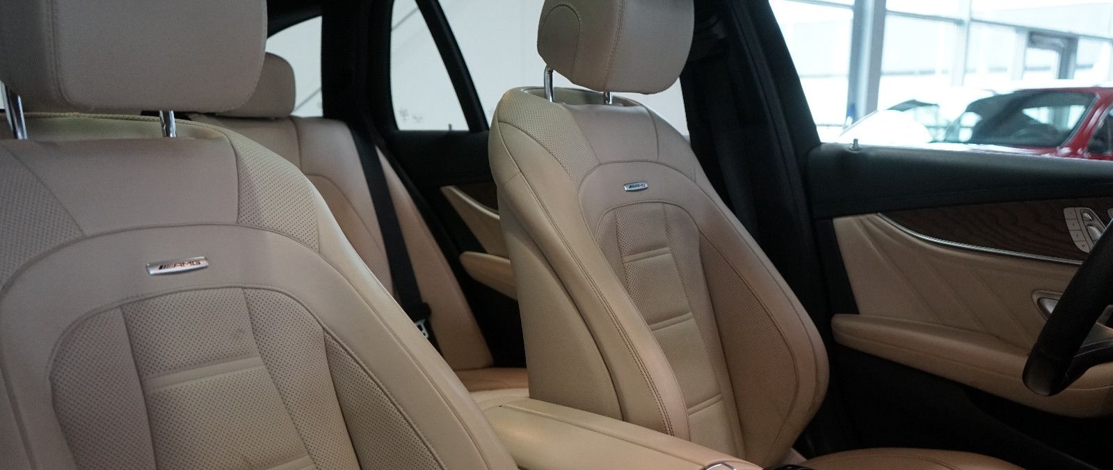 Mercedes-Benz E53 AMG T 4M+ Night+Sportabgas.+Pano+Sitzklima foto 15