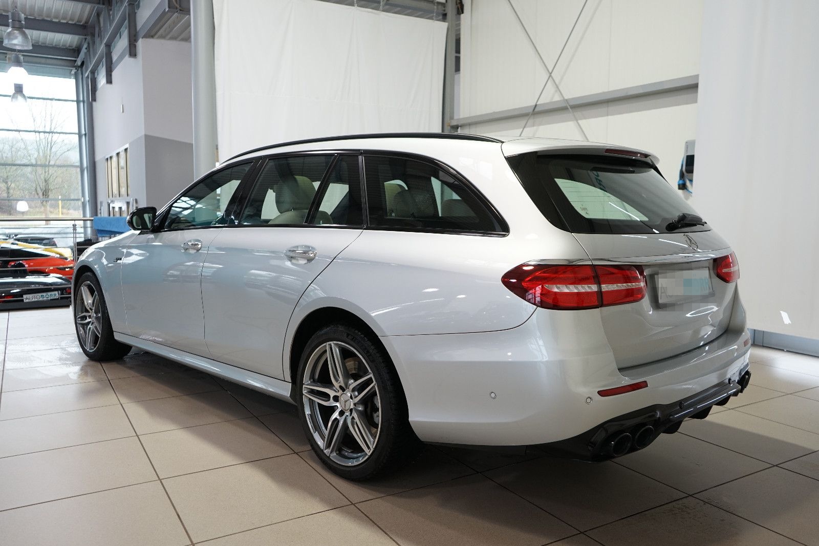 Mercedes-Benz E53 AMG T 4M+ Night+Sportabgas.+Pano+Sitzklima foto 3