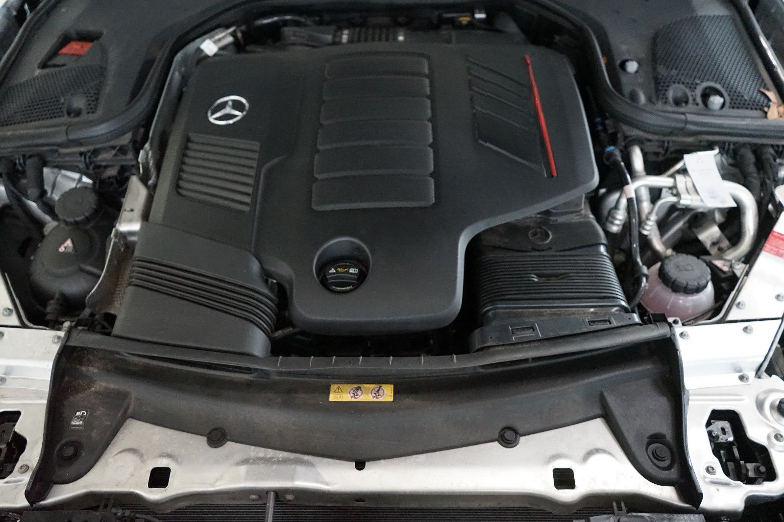 Mercedes-Benz E53 AMG T 4M+ Night+Sportabgas.+Pano+Sitzklima foto 25