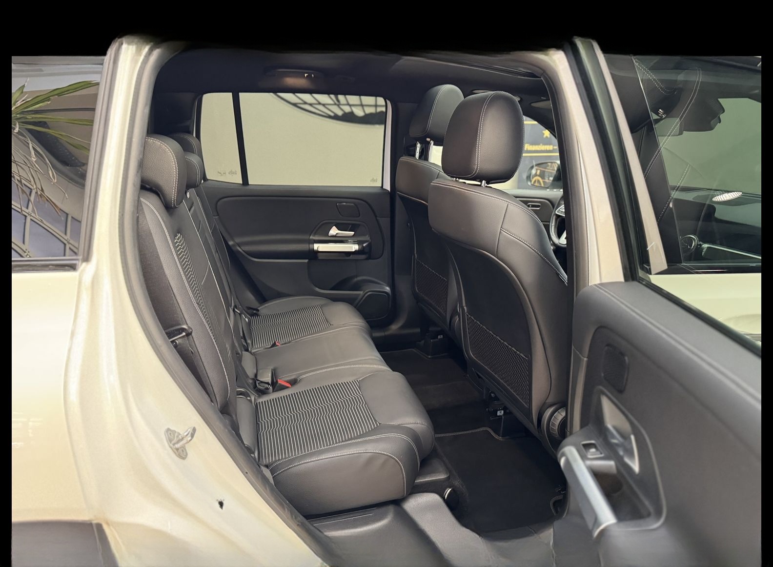 Mercedes-Benz GLB 220 d 4M Progressive *Distro+*Wide*AHK*Pano* foto 17