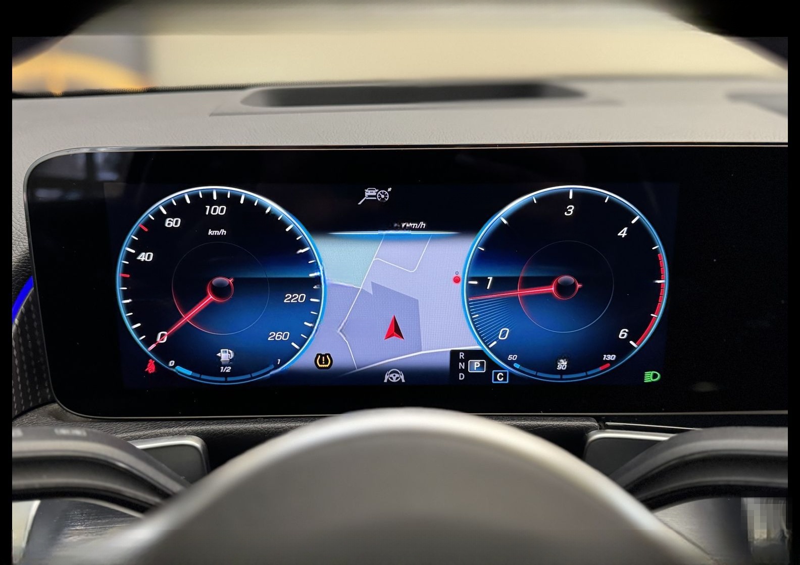 Mercedes-Benz GLB 220 d 4M Progressive *Distro+*Wide*AHK*Pano* foto 24