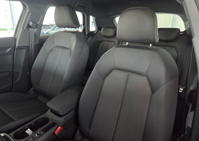 Audi A3 Sportback 1.5 TFSI S-TRON LED NAV GRA vorbACC foto 12