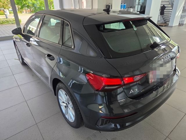 Audi A3 Sportback 1.5 TFSI S-TRON LED NAV GRA vorbACC foto 7