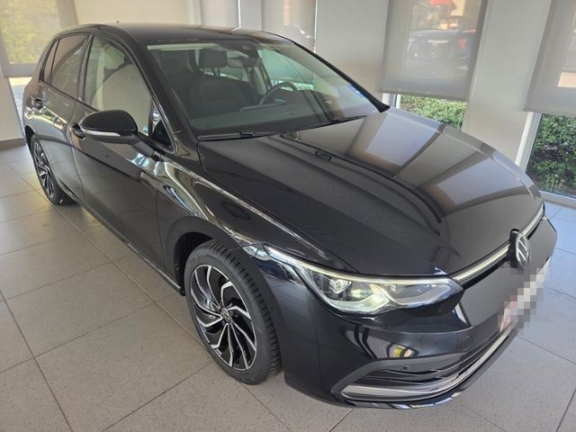 Volkswagen Golf  VIII MOVE 1.5 eTSI DSG LED+ NAV ACC HUD AH foto 4