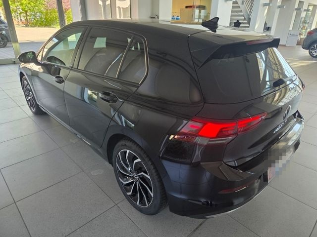 Volkswagen Golf  VIII MOVE 1.5 eTSI DSG LED+ NAV ACC HUD AH foto 9