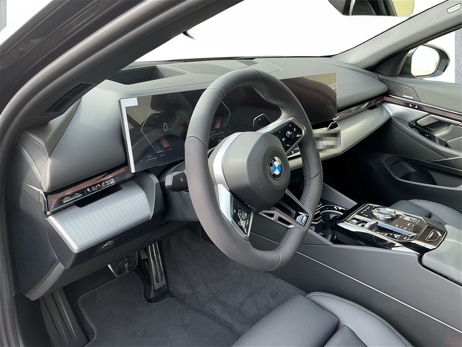 BMW 520d M Sport AHK HeadUp Innovation HarmanKardon foto 15