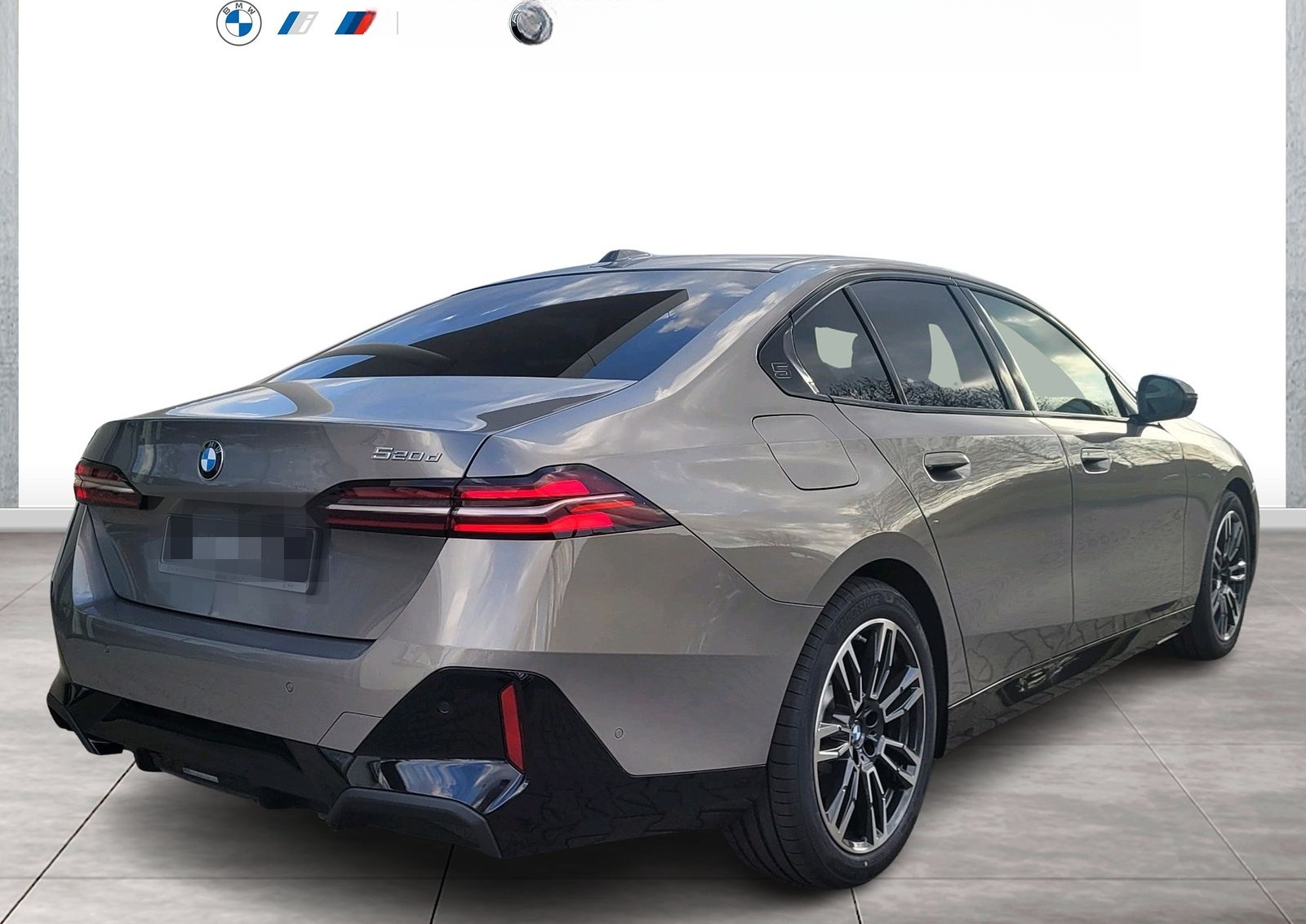BMW 520d M Sport AHK HeadUp Innovation HarmanKardon foto 2