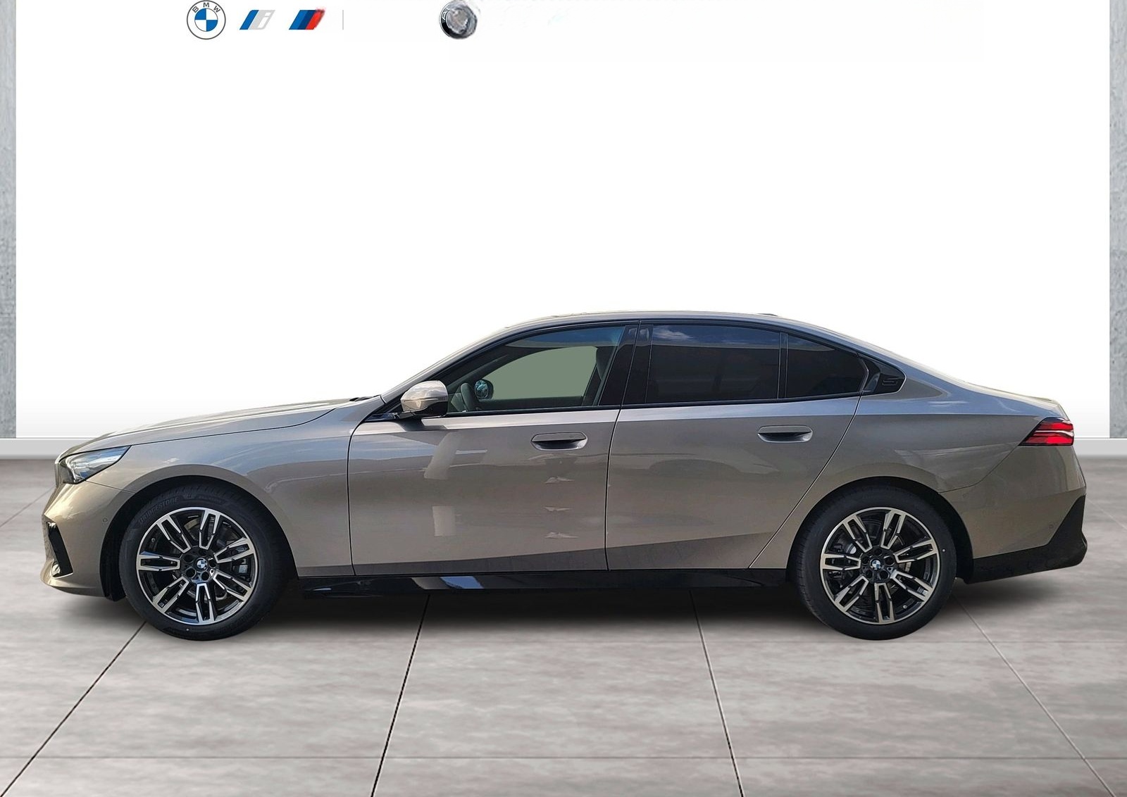 BMW 520d M Sport AHK HeadUp Innovation HarmanKardon foto 5