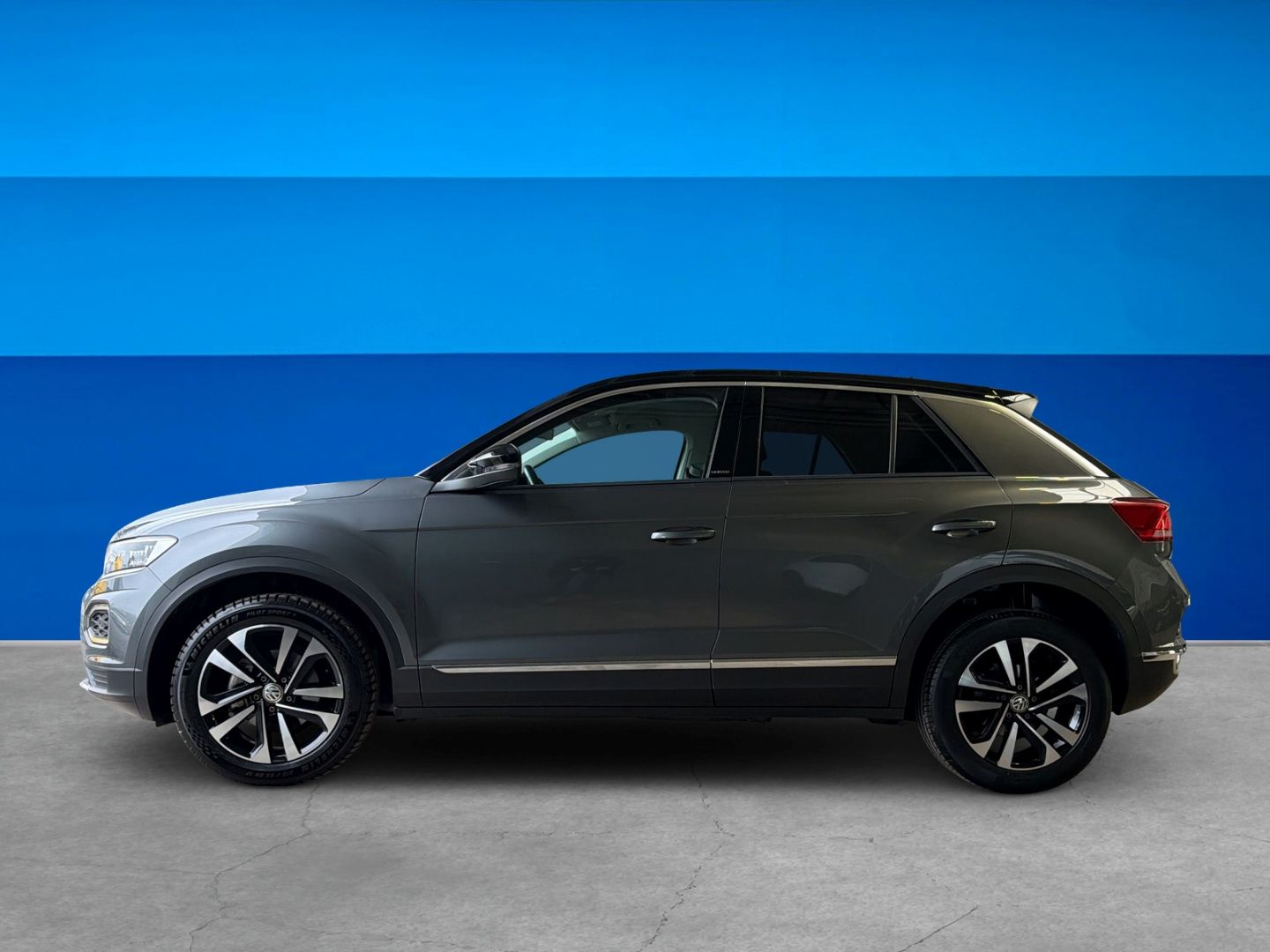 Volkswagen T-Roc 1.5 TSI ACT United Rear View Navi Clima foto 3