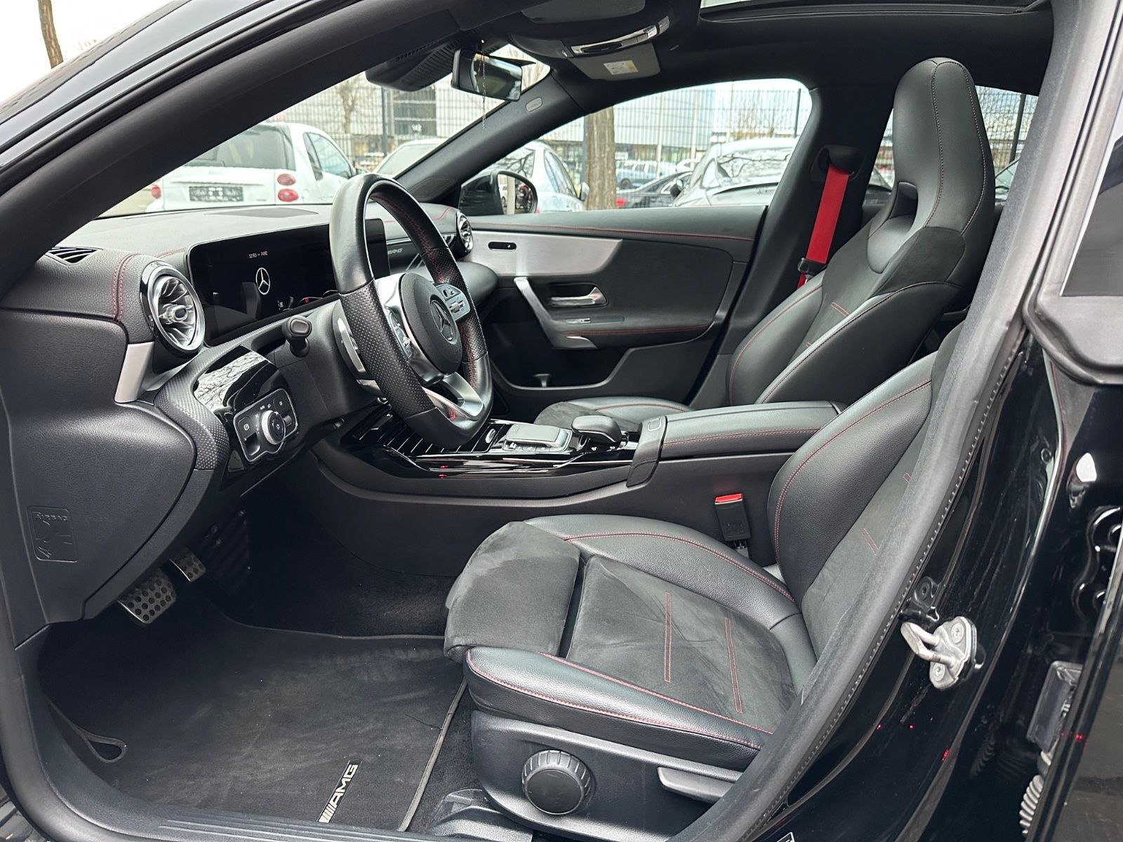 Mercedes-Benz CLA 45 AMG 4Matic Panorama/ RFK/Ambiente/Sitzhzg foto 7