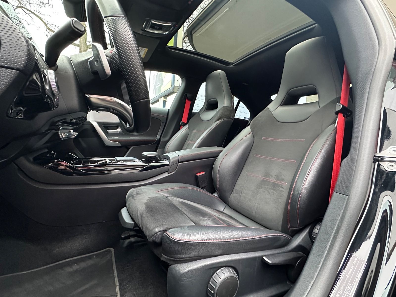 Mercedes-Benz CLA 45 AMG 4Matic Panorama/ RFK/Ambiente/Sitzhzg foto 9