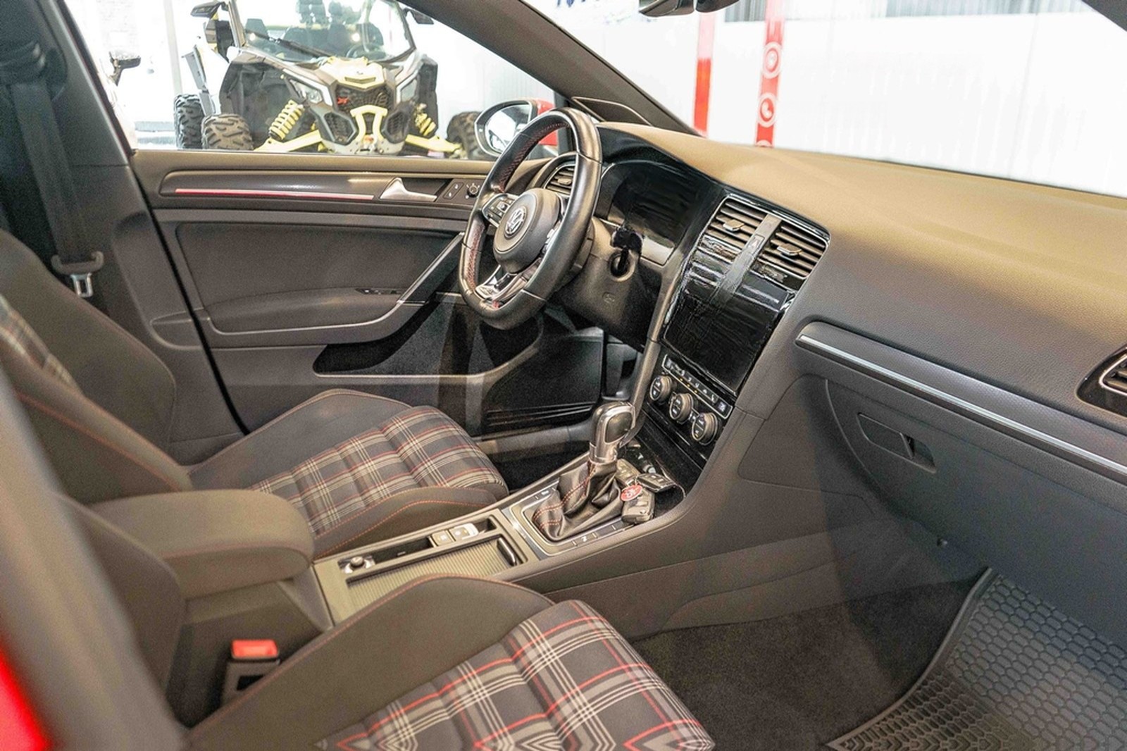 Volkswagen Golf VII Lim. GTI Performance Digitaltacho ACC foto 14