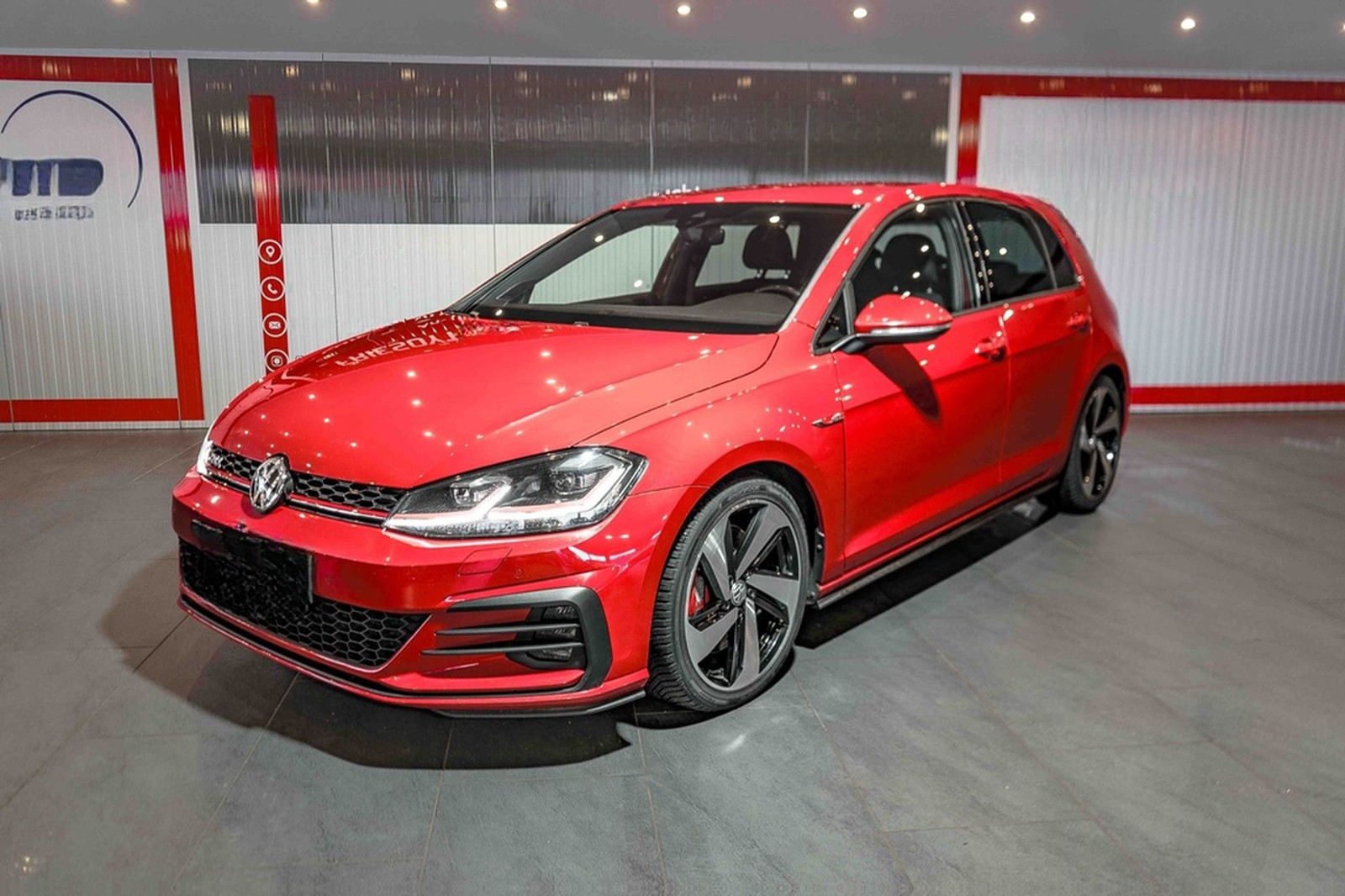 Volkswagen Golf VII Lim. GTI Performance Digitaltacho ACC foto 6