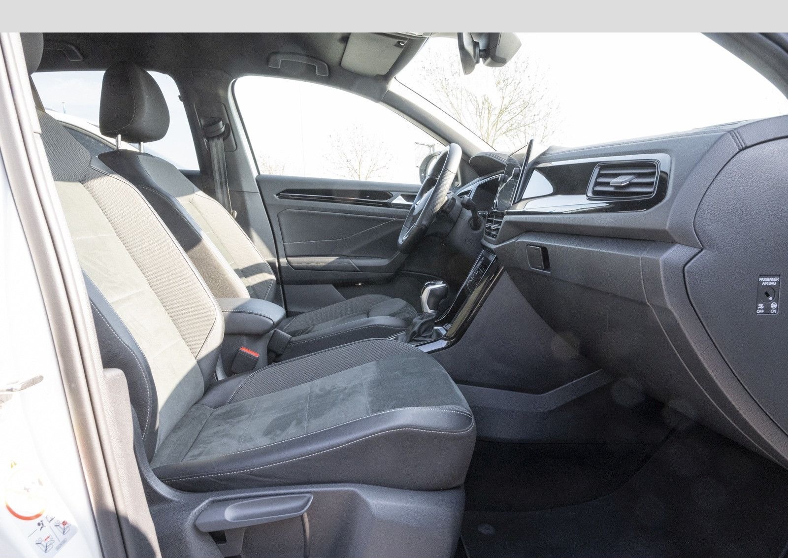 Volkswagen T-Roc 2.0 TDI DSG R-Line Black Style AHK/IQ.Driv foto 8