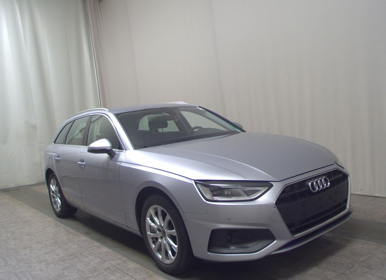 Audi A4 Avant 40 TDI Leder Navi LED PDC Shz Tempomat foto 3