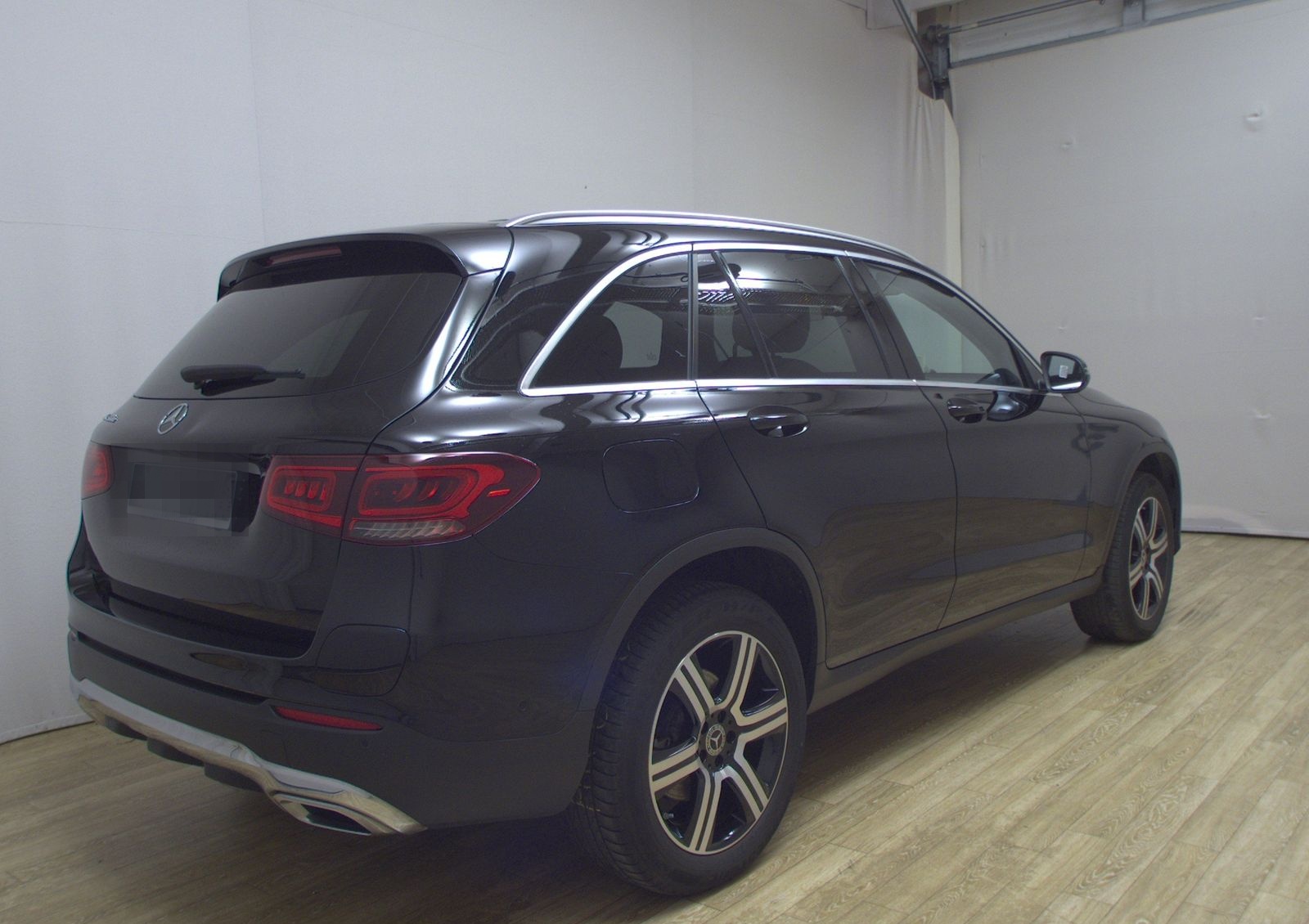 Mercedes-Benz GLC 300 e 4M Leder Navi LED Kamera Sound foto 4