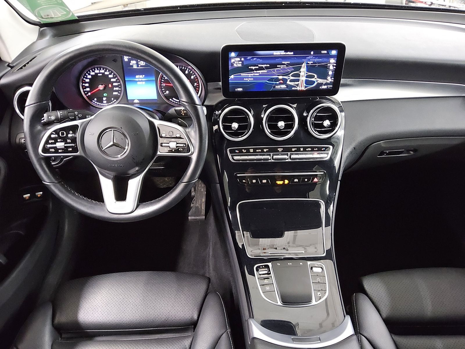 Mercedes-Benz GLC 300 e 4M Leder Navi LED Kamera Sound foto 5