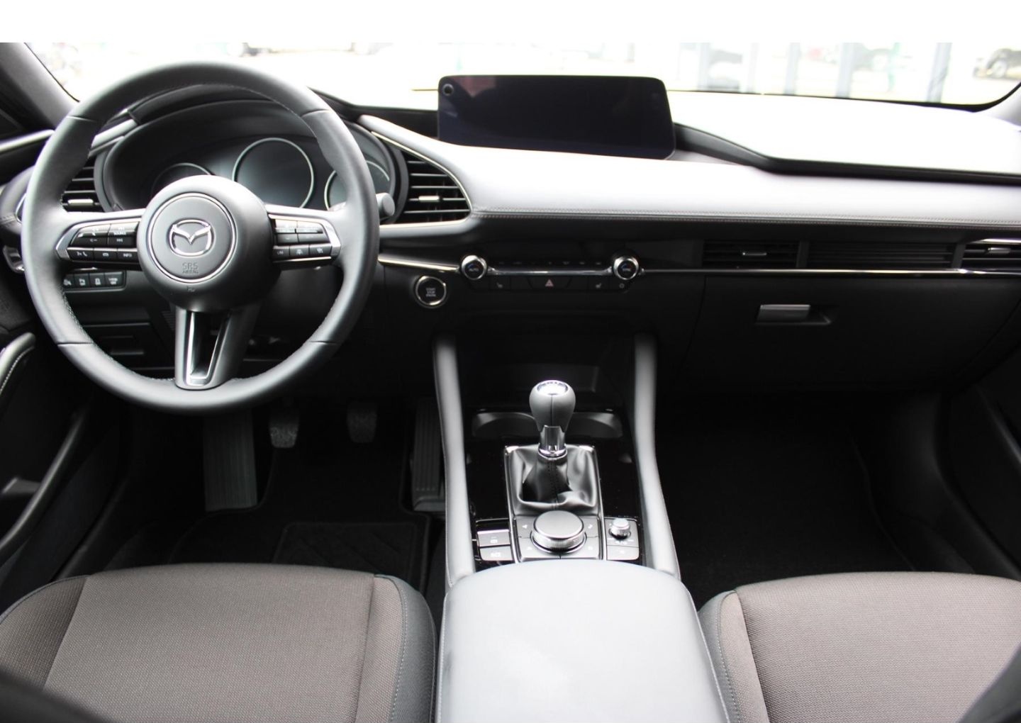 Mazda 3 EXCLUSIVE+MATRIX+BOSE+HEAD-UP+CARPLAY+GJ-RÄDER foto 12