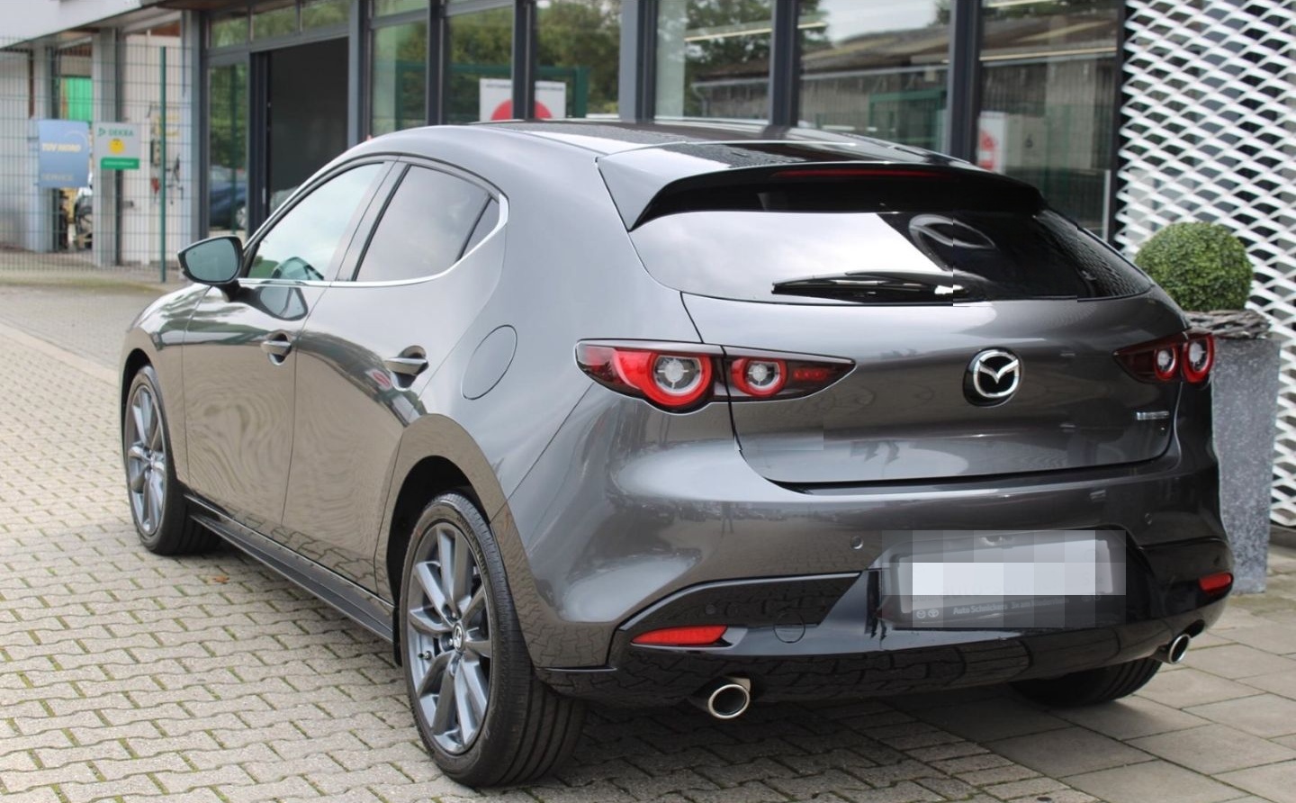 Mazda 3 EXCLUSIVE+MATRIX+BOSE+HEAD-UP+CARPLAY+GJ-RÄDER foto 3