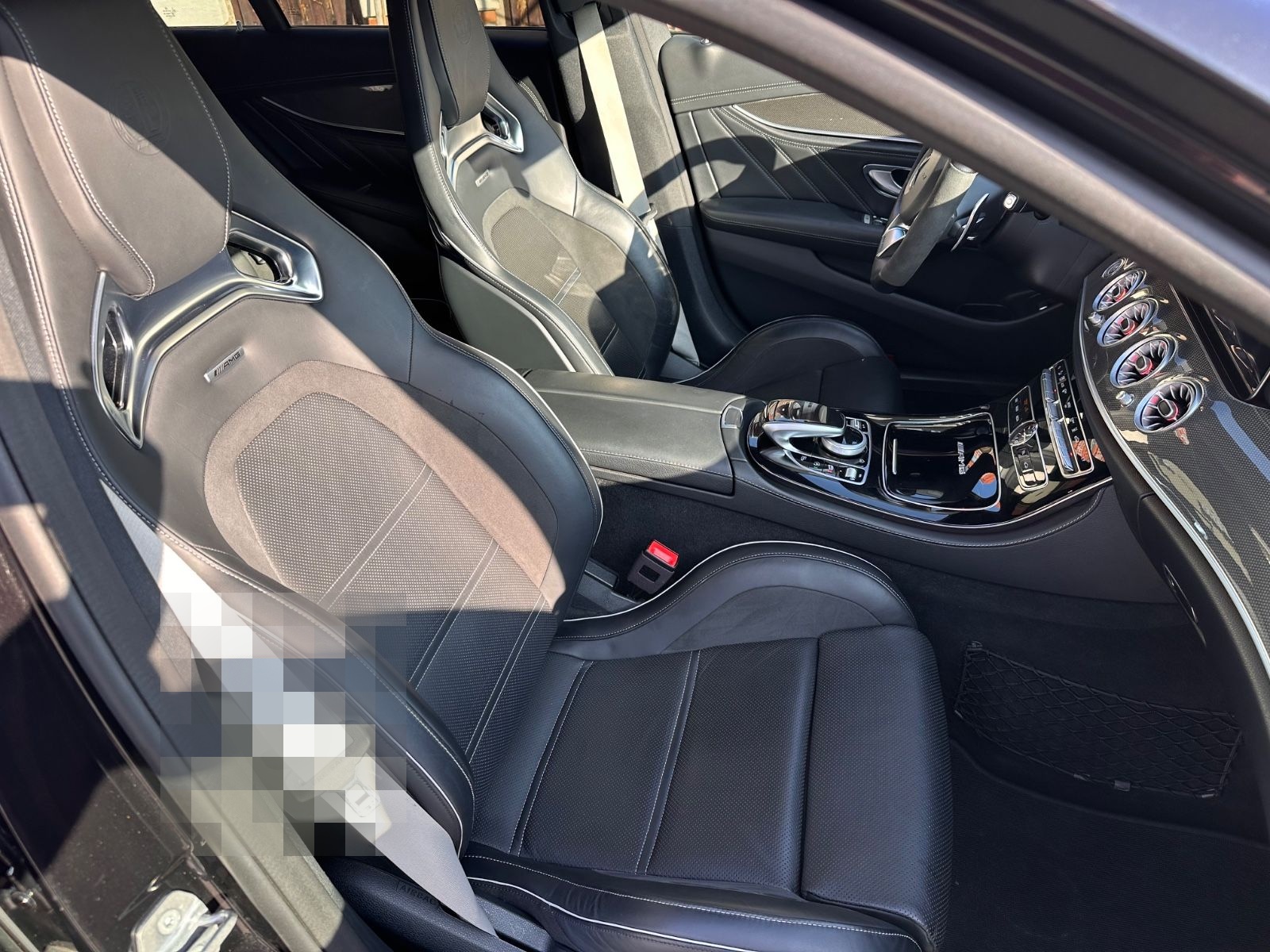 Mercedes-Benz E 63 S AMG foto 9