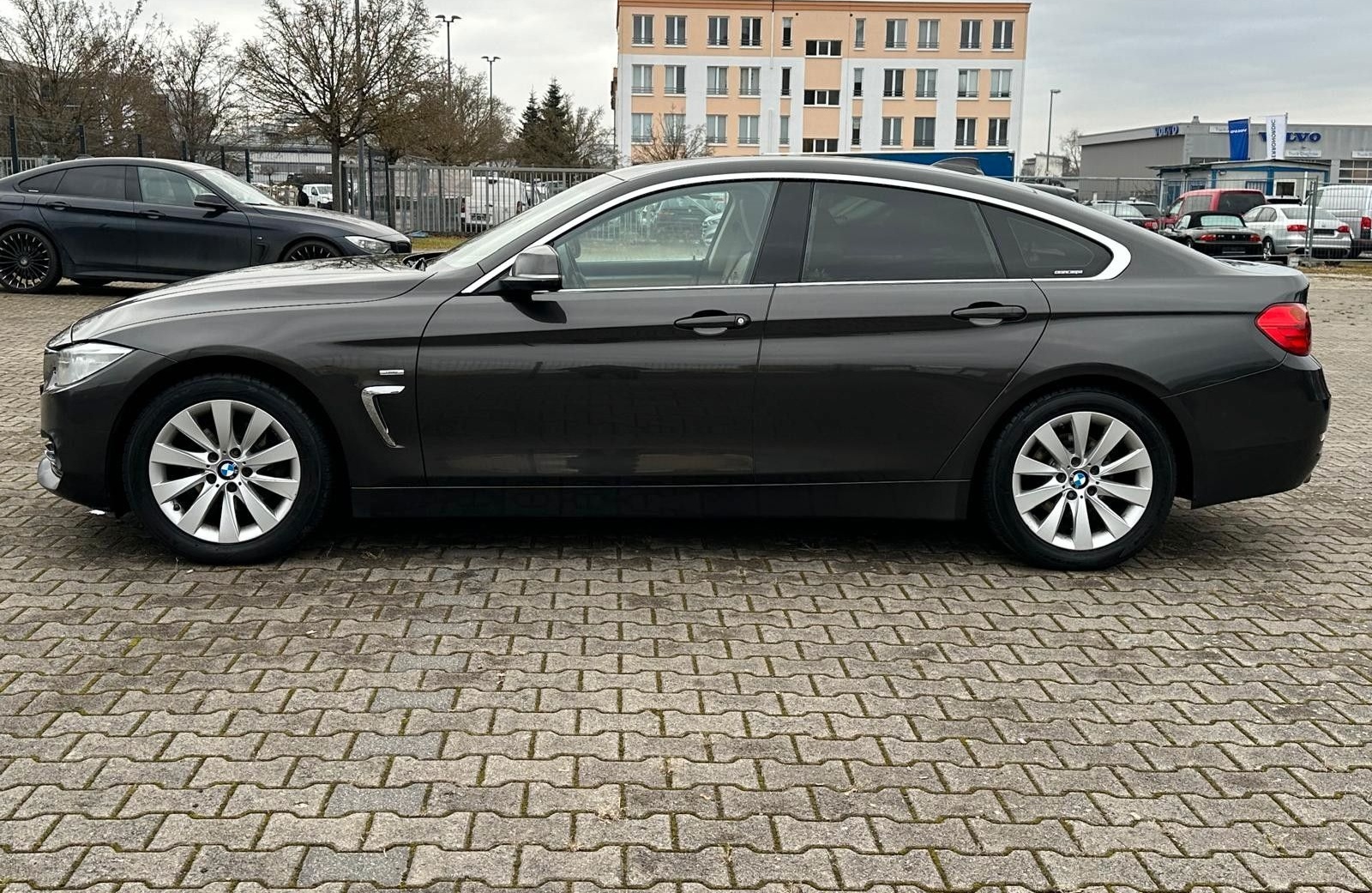 BMW 420d GRAN COUPE/BI-XEN./LEDER/SHZ/AHK/1.HAND foto 2