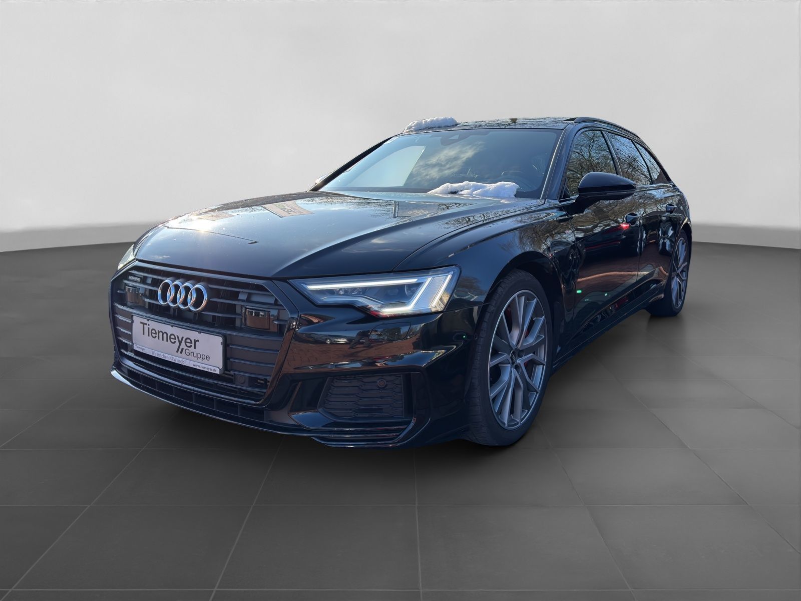 Audi A6 Avant 55 TFSI e Q S LINE PANO AHK HuD LM20 foto 2