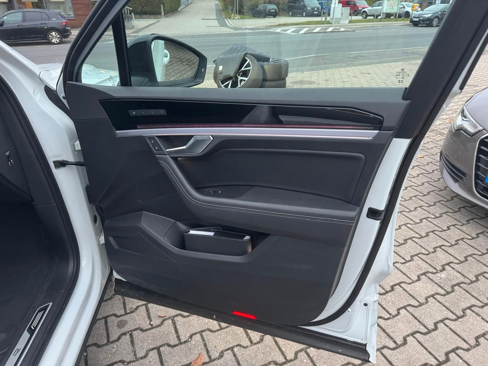 Volkswagen Touareg R-Line 4Motion VOLL SHZ KAMERA foto 25