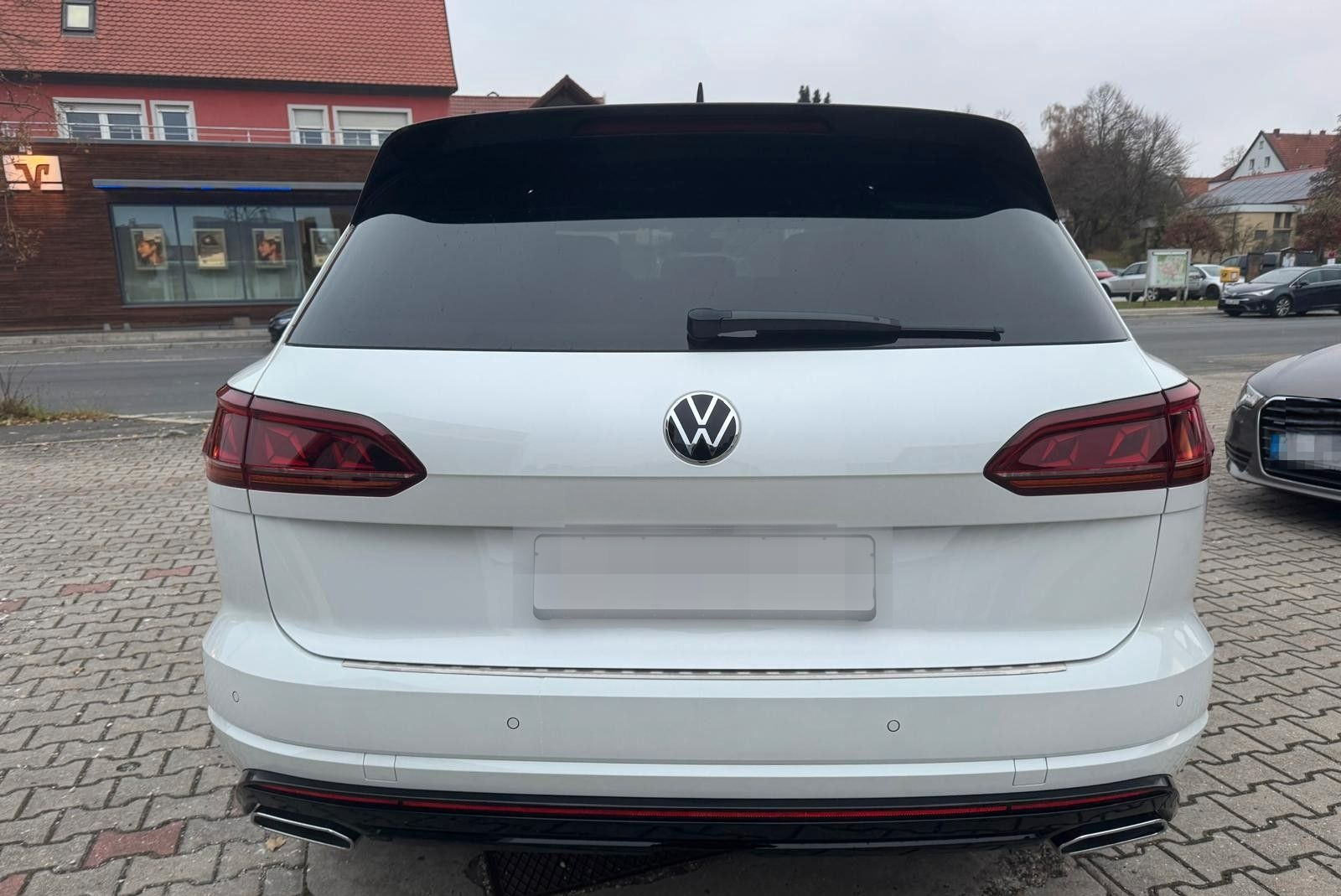 Volkswagen Touareg R-Line 4Motion VOLL SHZ KAMERA foto 6