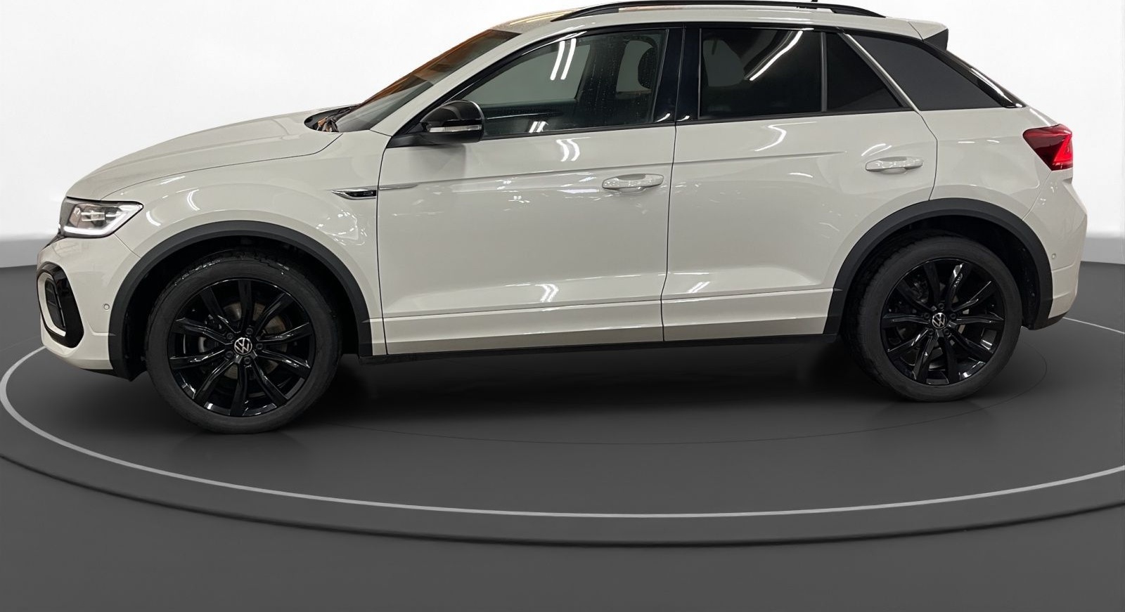 Volkswagen T-Roc 1.5 TSI R-Line AHK Matrix LM 18" Navi RFK foto 8
