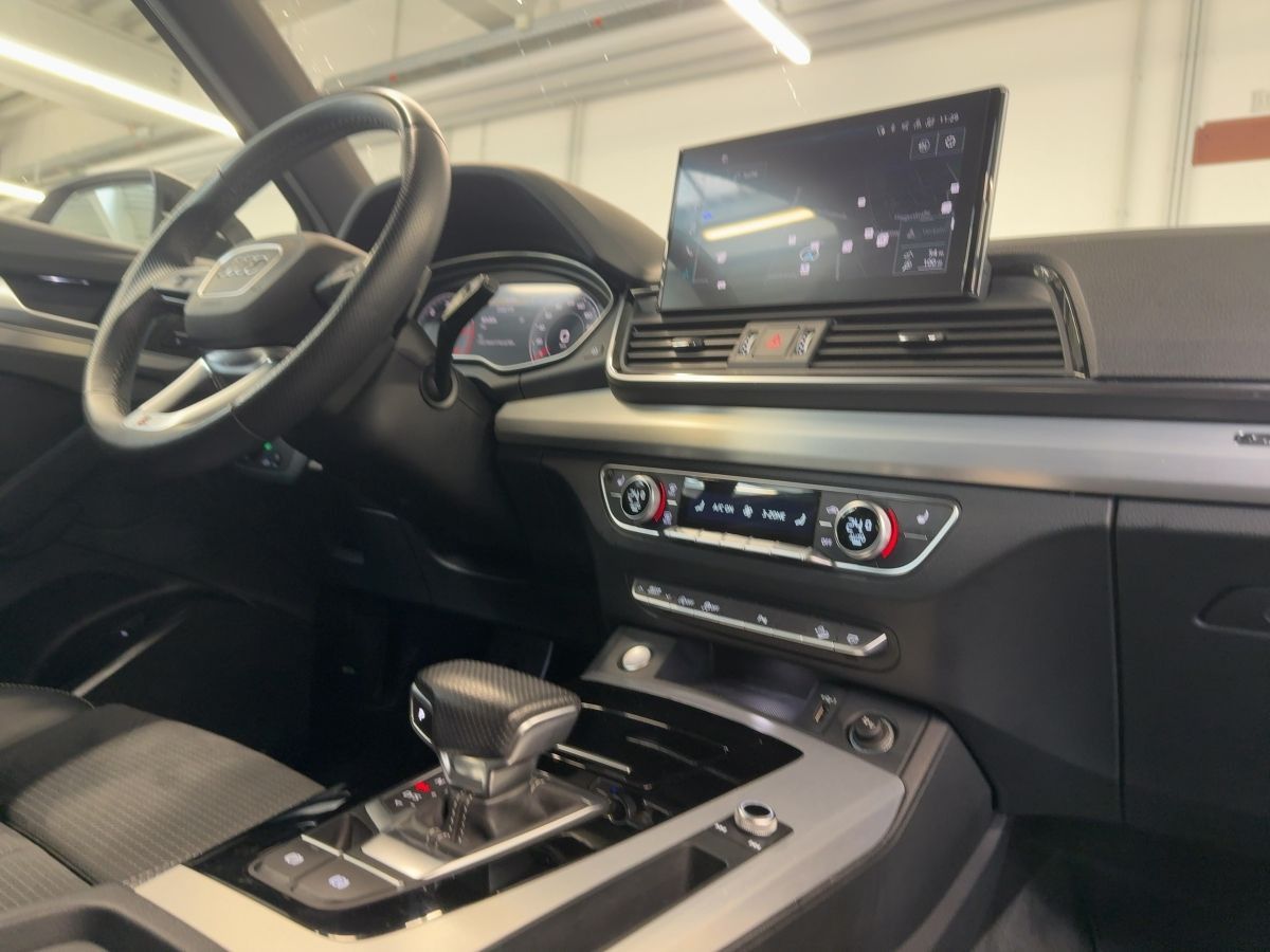 Audi Q5 40 TDI quattro S line virtual Pano foto 14