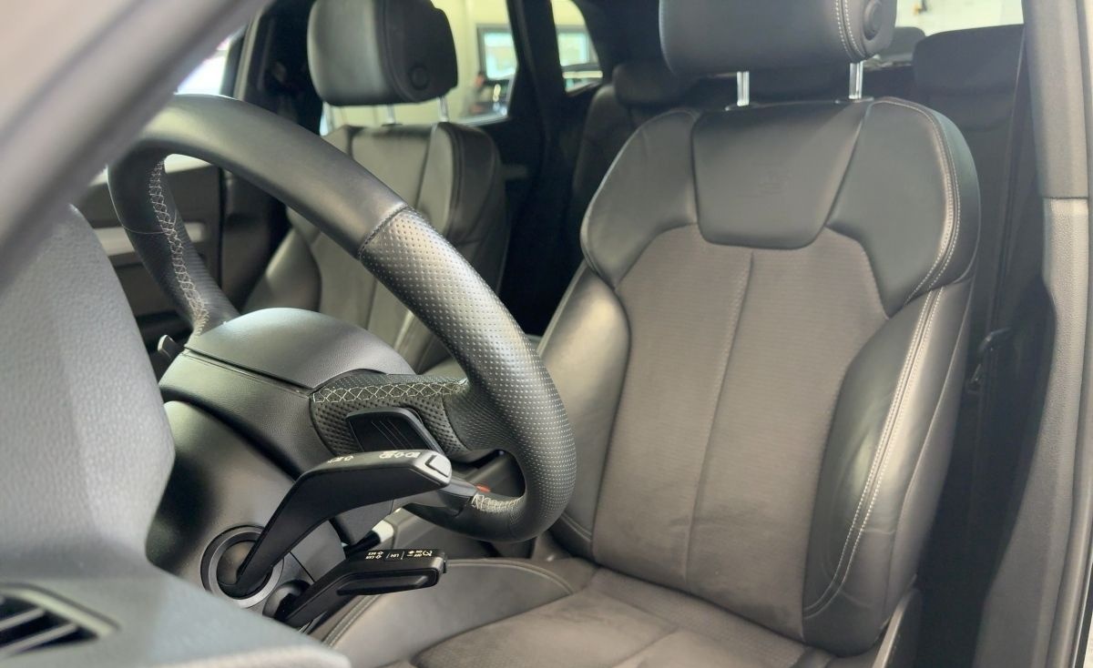 Audi Q5 40 TDI quattro S line virtual Pano foto 18