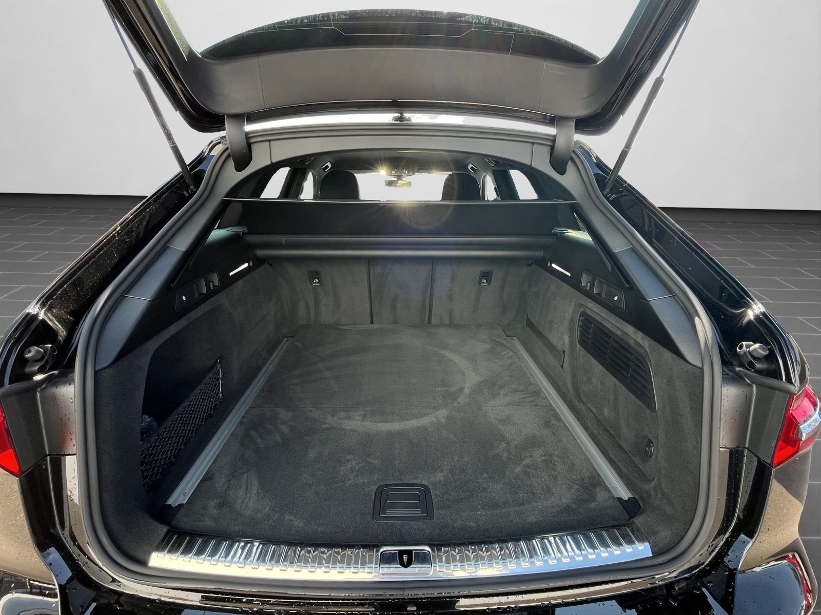 Audi S6 Avant 50 TDI 253(344) kW(PS) tiptronic foto 14