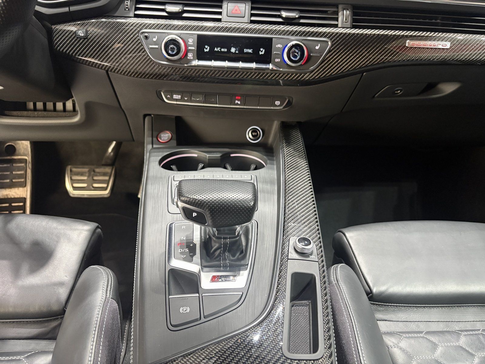 Audi RS5 Coupe Keramik Diff Matrix Carbon HeadUp B&O foto 13