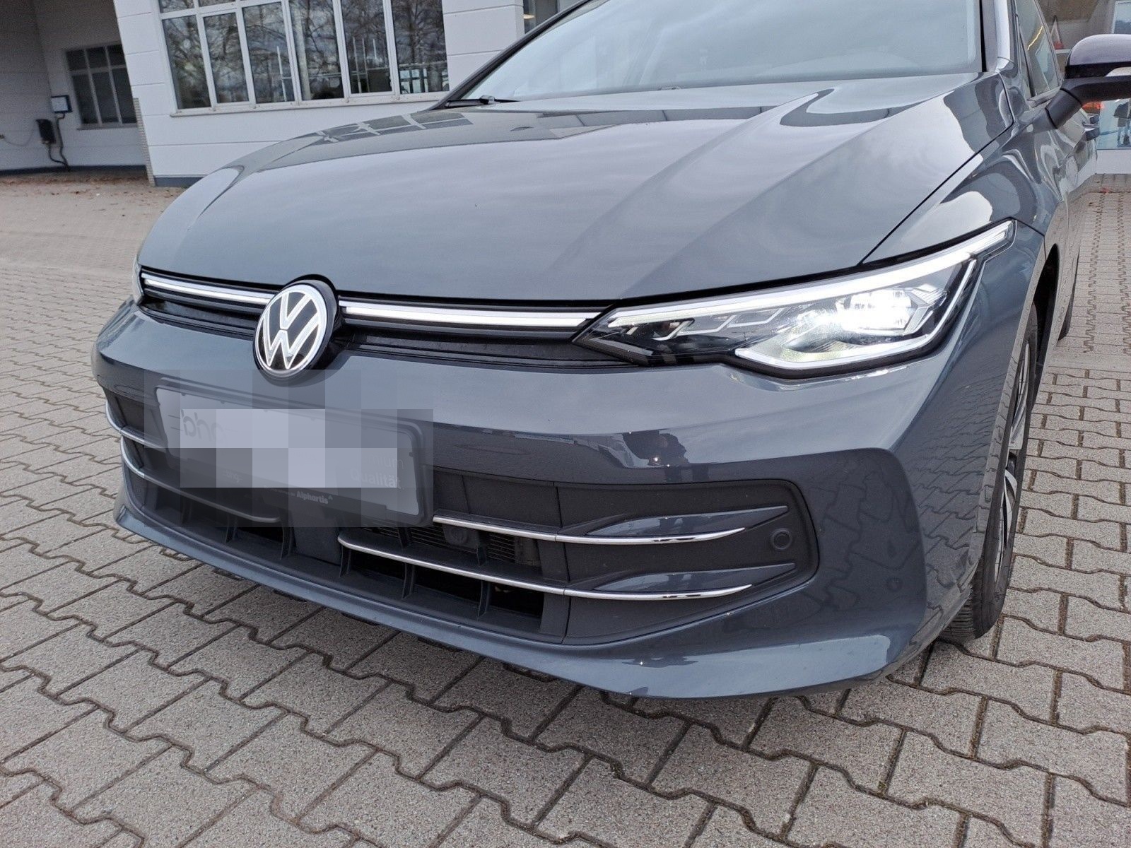 Volkswagen Golf 1.5 eTSI DSG Life *LED*AHK*DAB* foto 9