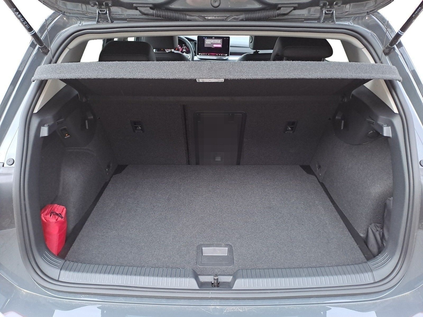 Volkswagen Golf 1.5 eTSI DSG Life *LED*AHK*DAB* foto 10
