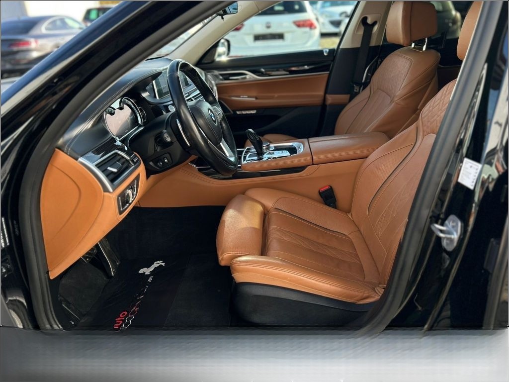 BMW 750d xDrive Harman-Kardon PANO*Cam*StandHz*SoftC foto 11