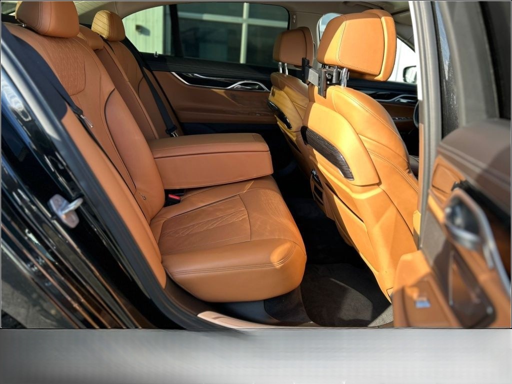 BMW 750d xDrive Harman-Kardon PANO*Cam*StandHz*SoftC foto 18