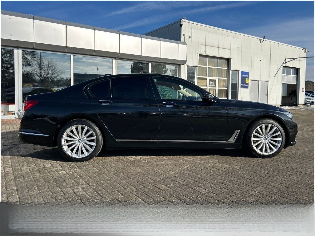BMW 750d xDrive Harman-Kardon PANO*Cam*StandHz*SoftC foto 4