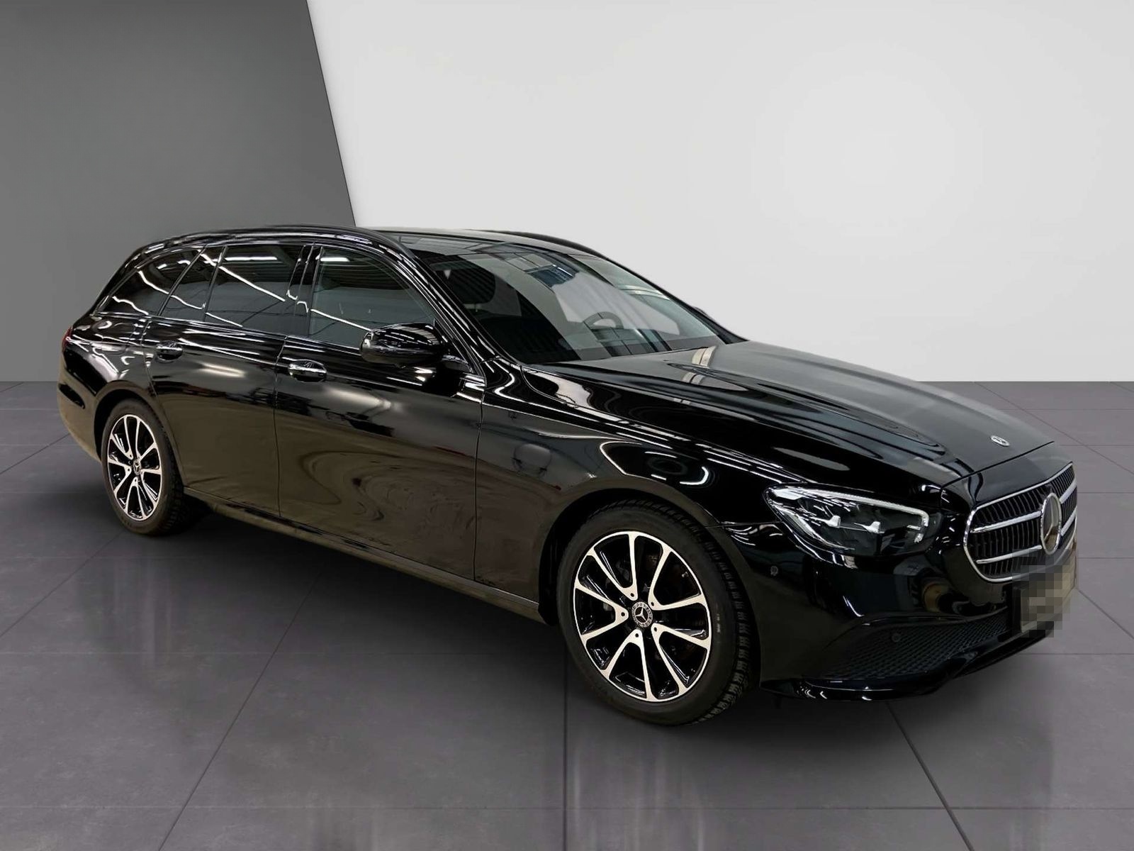 Mercedes-Benz E 220 d T AVANTGARDE+360°Kam+Night+Distr+Burmest foto 6