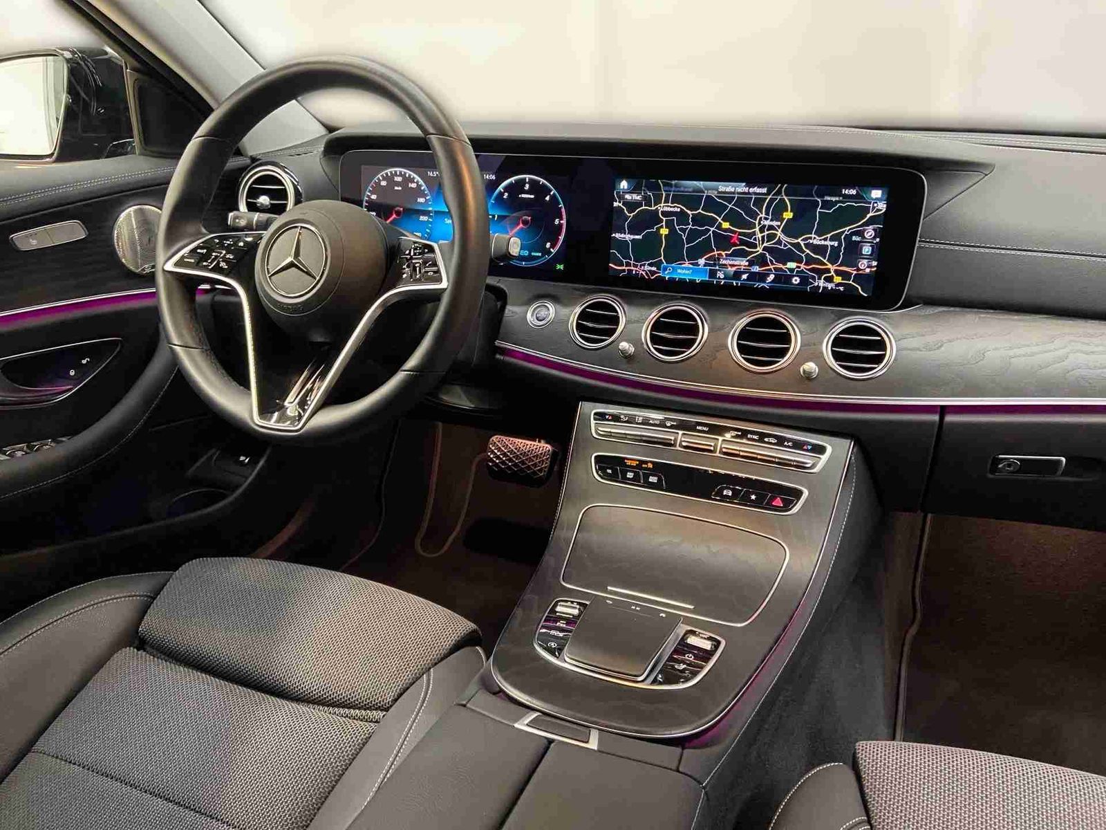 Mercedes-Benz E 220 d T AVANTGARDE+360°Kam+Night+Distr+Burmest foto 9